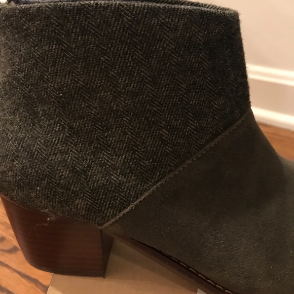 Toms booties - Picture 5 of 6